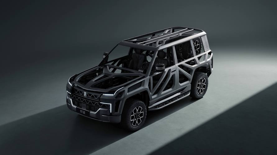 成都70仰望U8硬派越野的科技魅力，国能汽车对传统燃油车市场的冲击